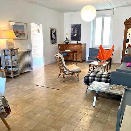 Maison De Famille Aux Sables D'Olonne 莱萨布勒-多洛讷 外观 照片