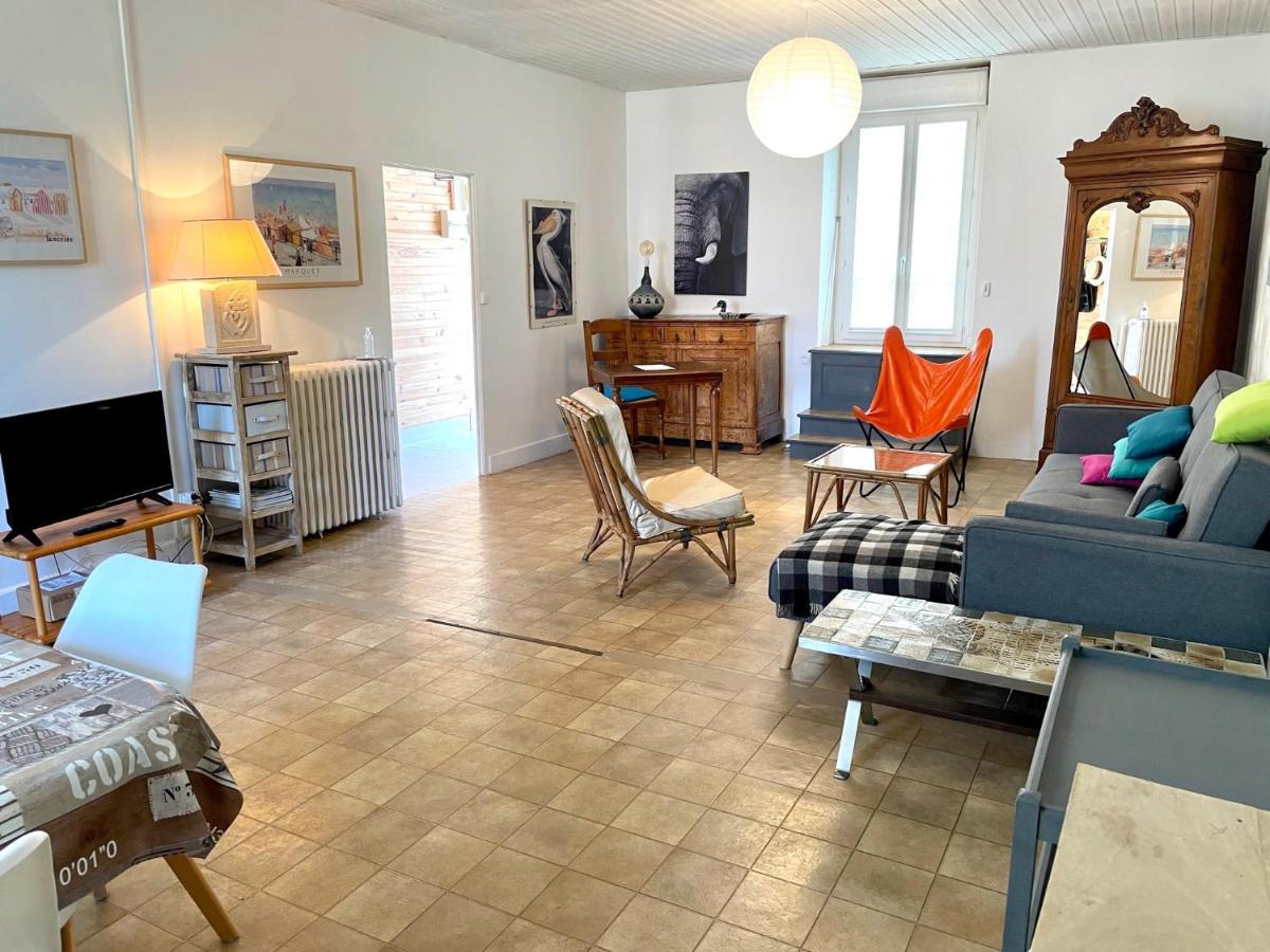 Maison De Famille Aux Sables D'Olonne 莱萨布勒-多洛讷 外观 照片